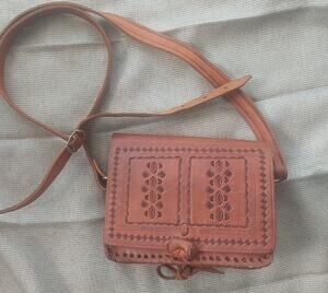 Vintage Handmade Tooled Leather Crossbody Purse Boho Festival adjustable strap